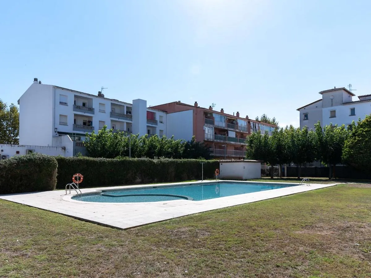 Apartment Puigmal By Interhome Empuriabrava