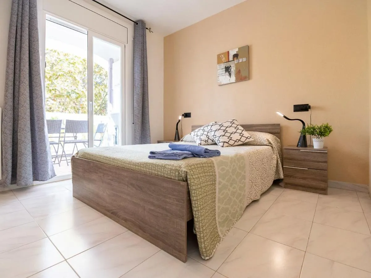 Apartment Puigmal By Interhome Empuriabrava