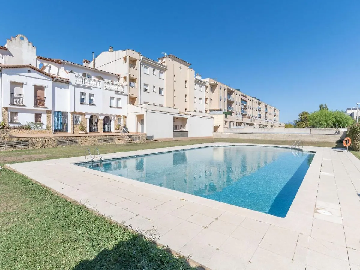 Apartment Puigmal By Interhome Empuriabrava